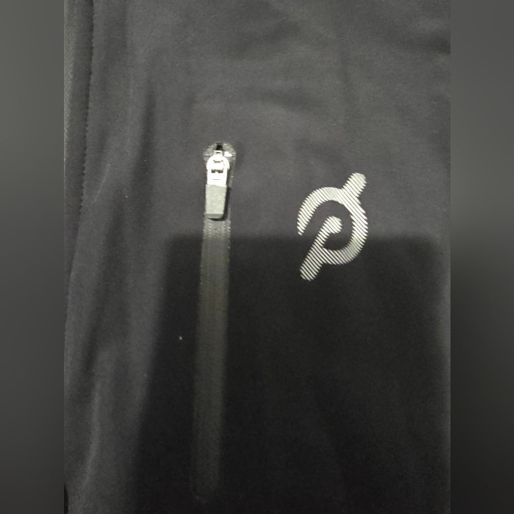 Peloton Reflective Active Jacket Size Large In Black - Picture 6 of 10